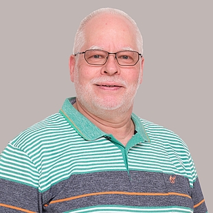 Dr. Jürgen Lapsien - 68 Jahre - Oralchirurg